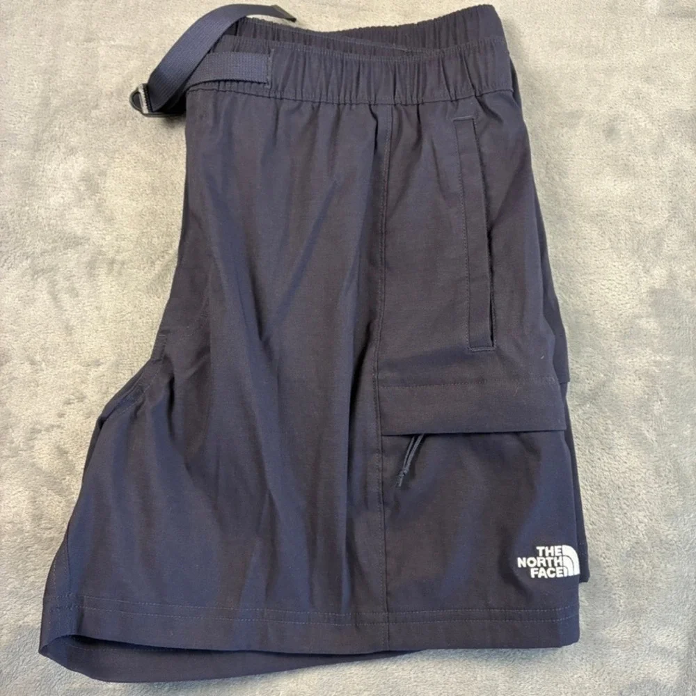 The North Face Men's Cargo Shorts Navy Blue Hiking Outdoor Stretch XL 36x5in